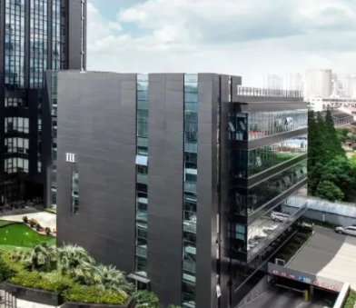 隆运计算机网络工程有限公司谈机房建设中的供配电设计